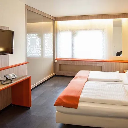 Trip Ariane 3* Köln